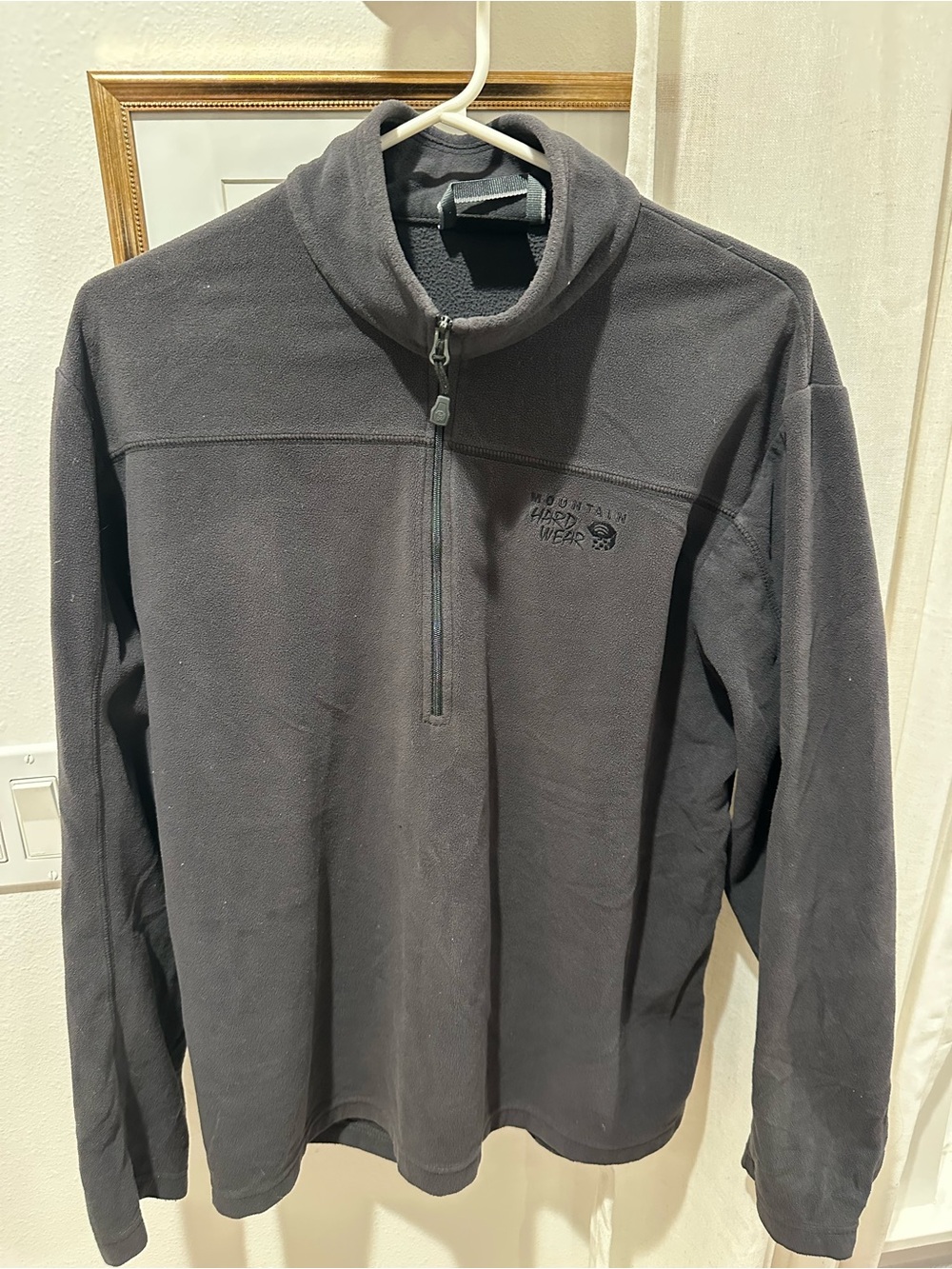 Mountain Hardwear Men's Charcoal Half-Zip Fleece Pullover